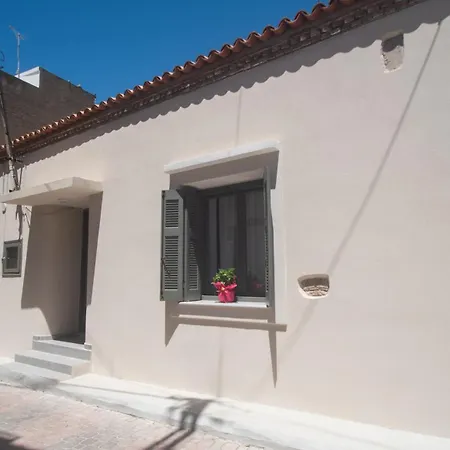 Old Town Lofts * Халкида