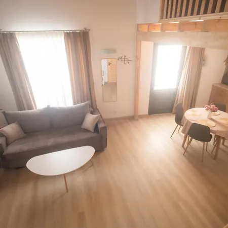 Апартаменты Old Town Lofts Халкида